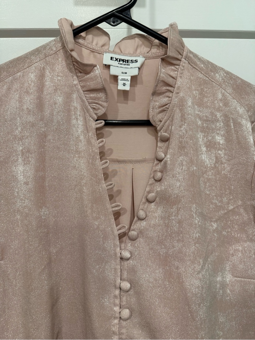 Express Metallic Blush Button-Front Ruffle Blouse - Picture 2 of 5
